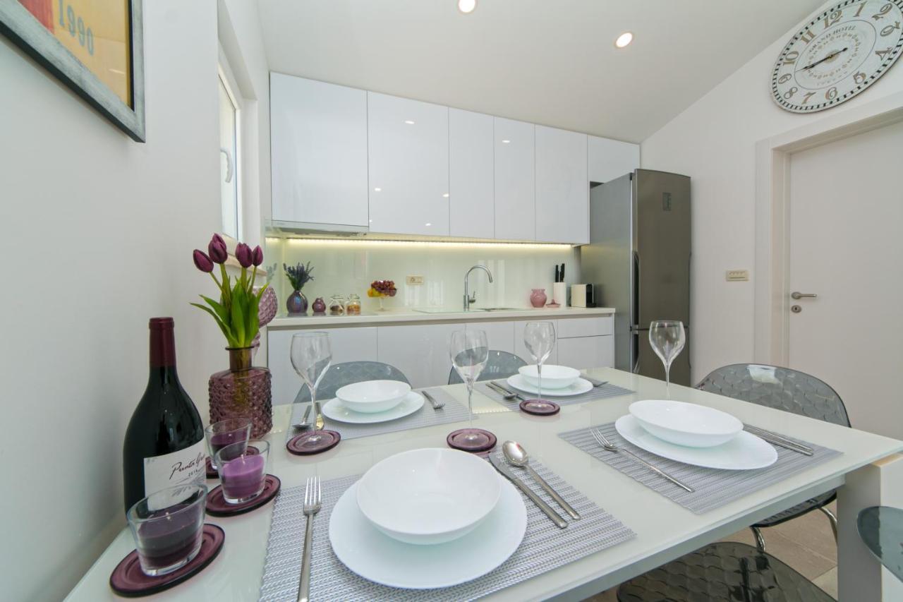Apartman Stipic 1 Baška Voda Exterior foto