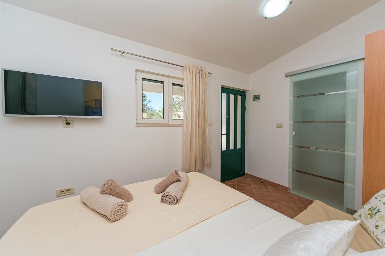 Apartman Stipic 1 Baška Voda Exterior foto