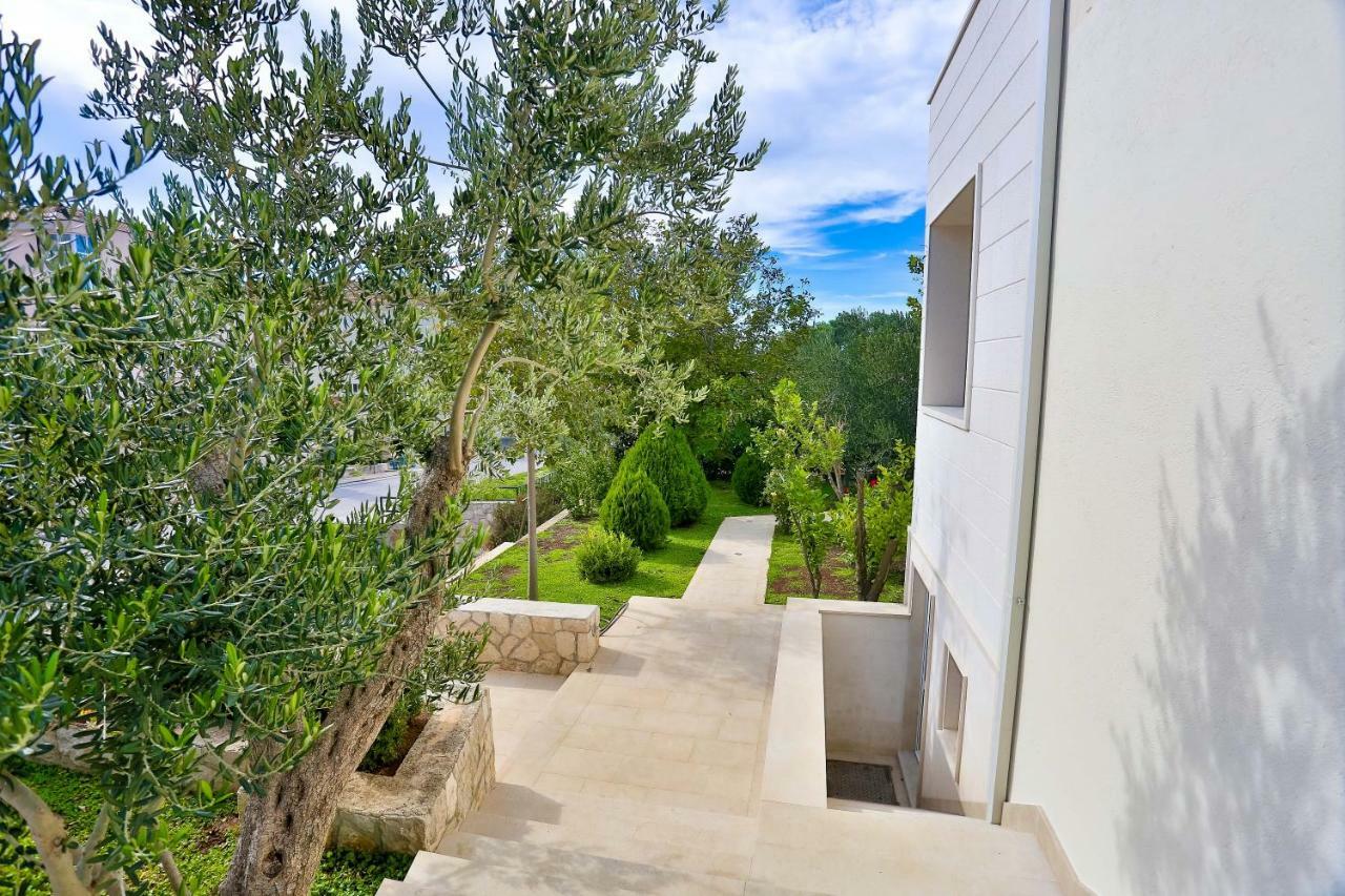 Apartman Stipic 1 Baška Voda Exterior foto